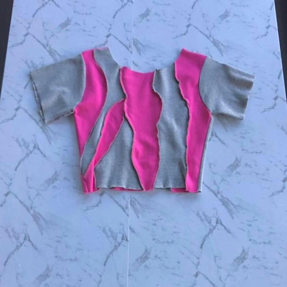 Grey and pink crop top - XS-S - Picture 3 of 4